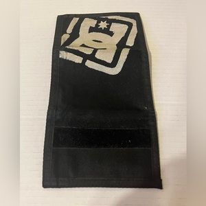 Vintage Rare DC Shoes Wallet